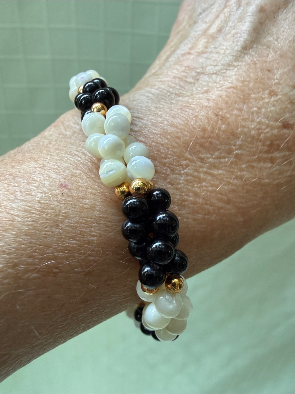 Vintage Black and White Beaded Bracelet with Gold Accents